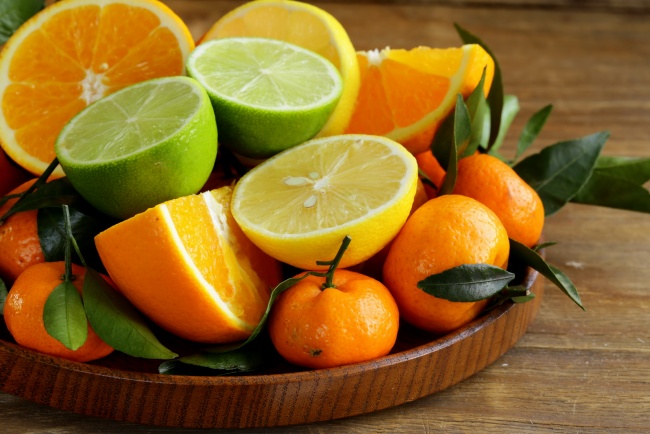 Апельсины, мандарины, лимоны