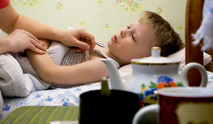 Кишечный грипп у детей: симптомы и лечение